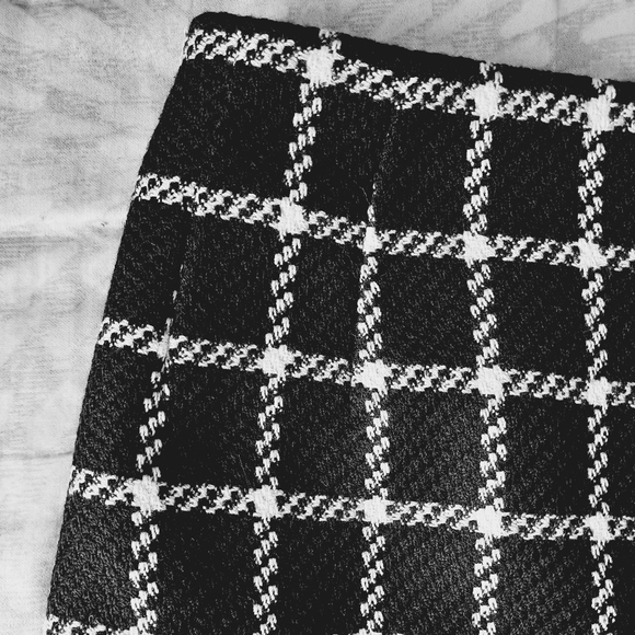 Talbots wool, petites skirt size 12 - Picture 3 of 14